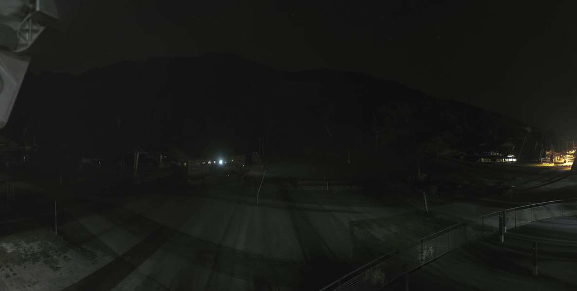 Méribel La Chaudanne - 1,450 m snow cam captured at 5 October 2026 at 11:57 pm GMT+2