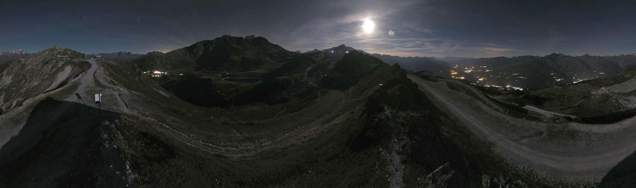 Les Arcs Arpette snow cam captured at 21 September 2026 at 11:48 pm GMT+2