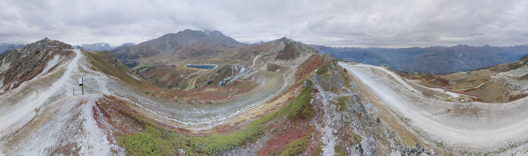 Les Arcs Arpette snow cam captured at 30 September 2026 at 3:01 pm GMT+2