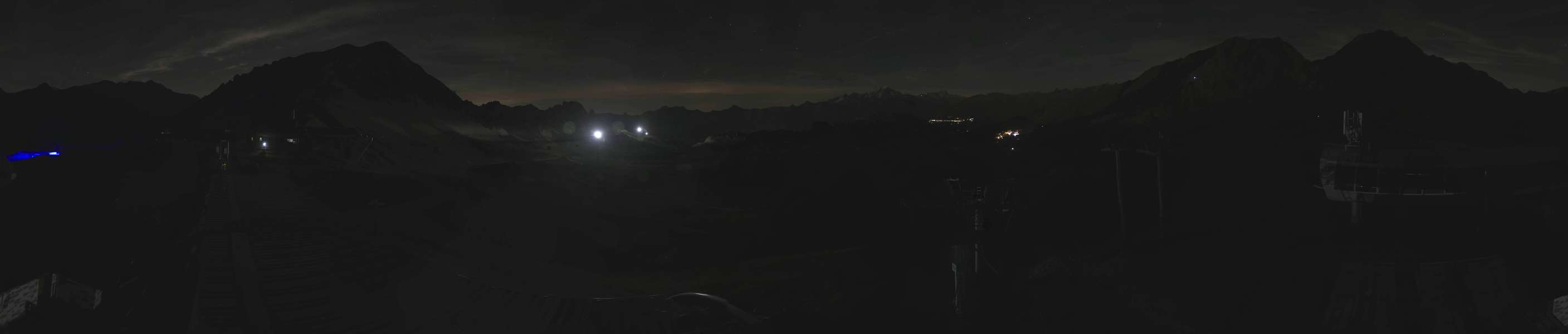 Les Arcs Arcabulle snow cam captured at 19 September 2026 at 11:46 pm GMT+2