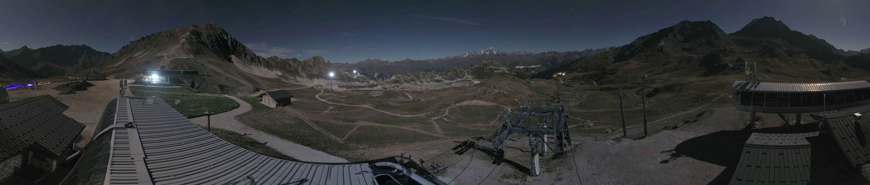 Les Arcs Arcabulle snow cam captured at 25 September 2026 at 11:32 pm GMT+2