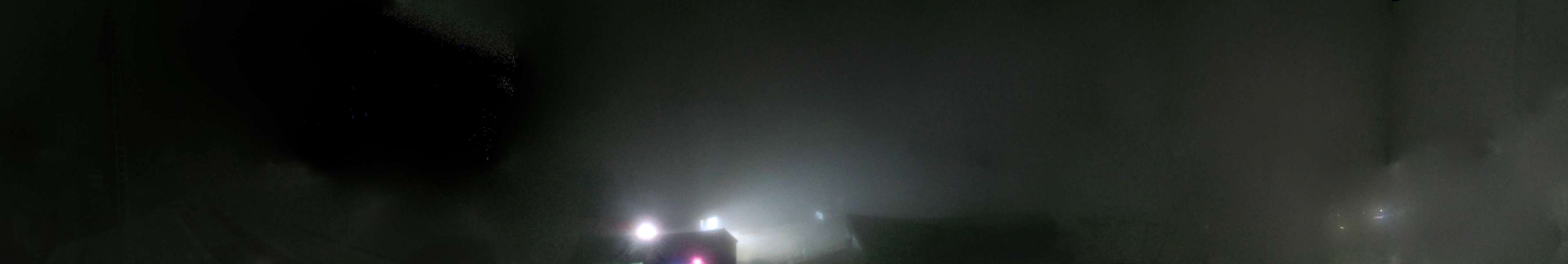 Les Arcs Varet snow cam captured at 16 September 2026 at 11:49 pm GMT+2