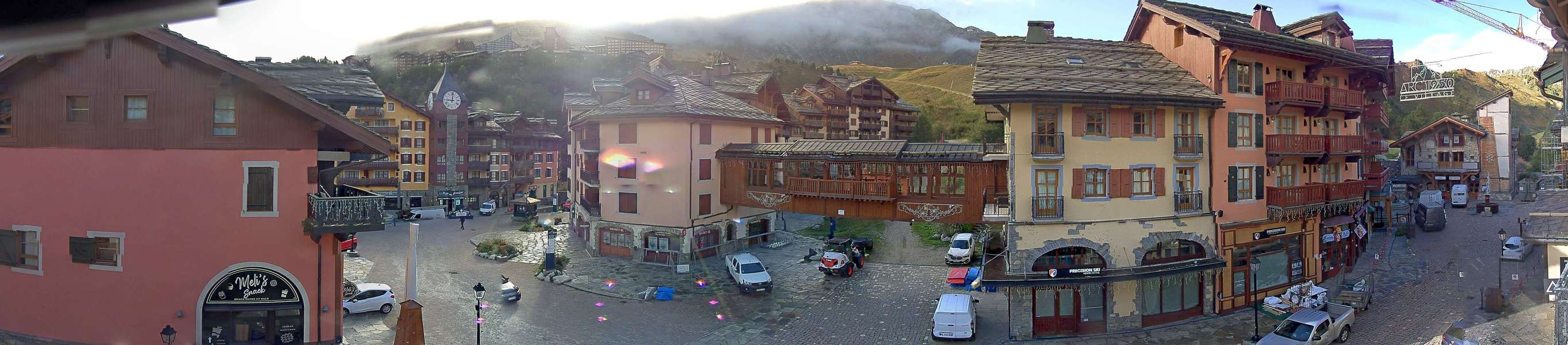 Les Arcs Arc 1950 Village snow cam captured at 17 September 2026 at 9:10 am GMT+2