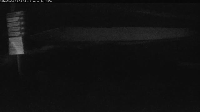 Les Arcs Arc 2000 Live snow cam captured at 14 September 2026 at 11:56 pm GMT+2