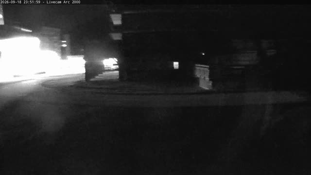 Les Arcs Arc 2000 Live snow cam captured at 18 September 2026 at 11:52 pm GMT+2