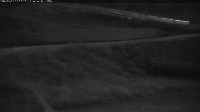 Les Arcs Arc 2000 Live snow cam captured at 23 September 2026 at 11:58 pm GMT+2