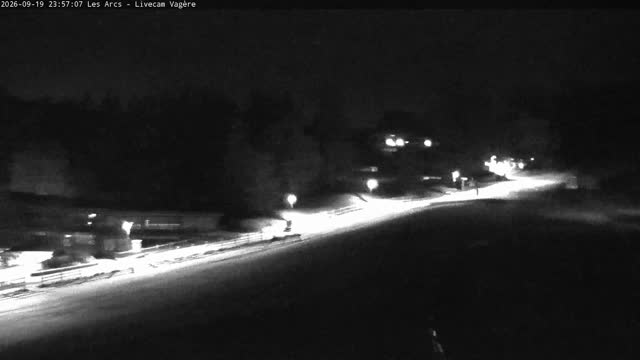 Les Arcs Vagère Live snow cam captured at 19 September 2026 at 11:57 pm GMT+2