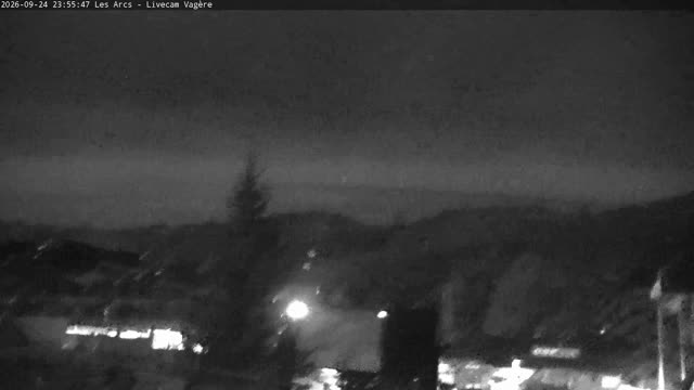 Les Arcs Vagère Live snow cam captured at 24 September 2026 at 11:56 pm GMT+2