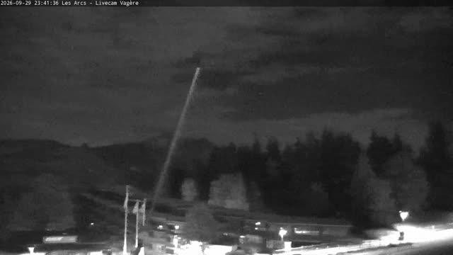 Les Arcs Vagère Live snow cam captured at 29 September 2026 at 11:42 pm GMT+2