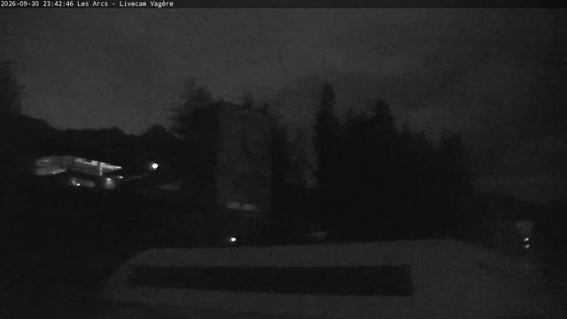 Les Arcs Vagère Live snow cam captured at 30 September 2026 at 11:43 pm GMT+2