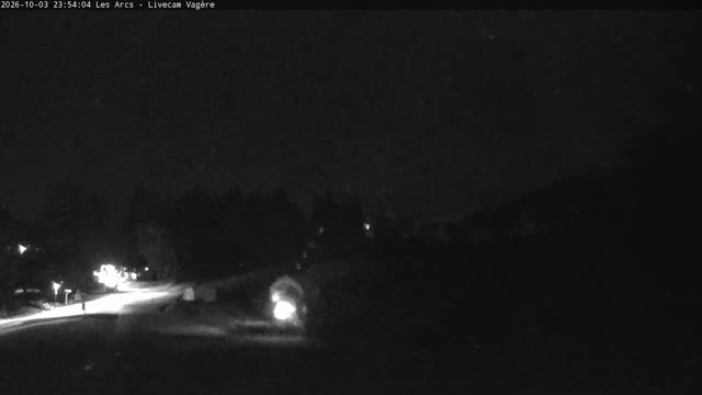 Les Arcs Vagère Live snow cam captured at 3 October 2026 at 11:54 pm GMT+2