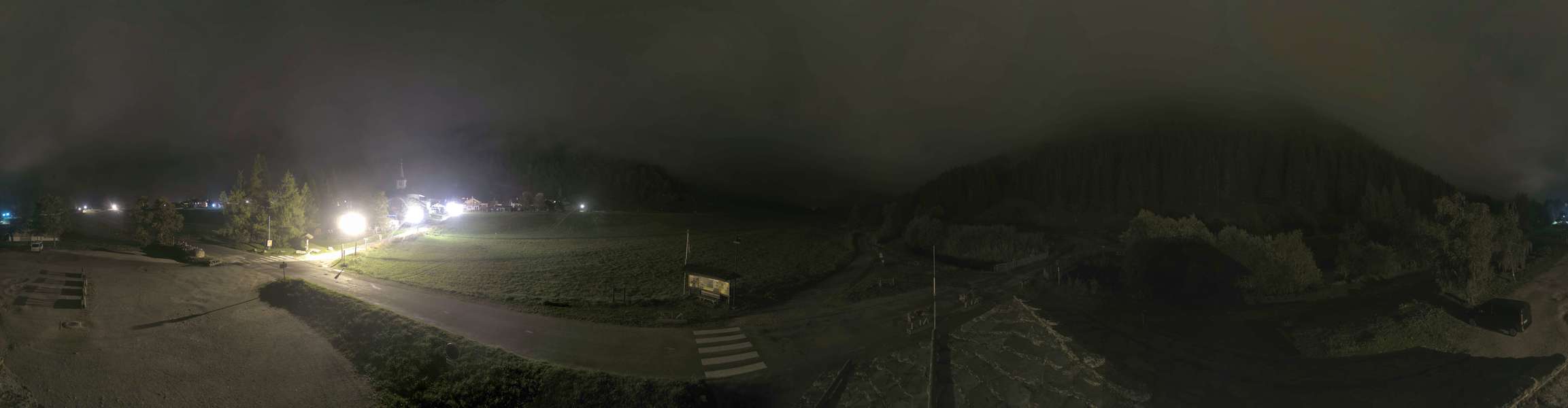 La Plagne Champagny-le-Haut snow cam captured at 16 September 2026 at 11:38 pm GMT+2