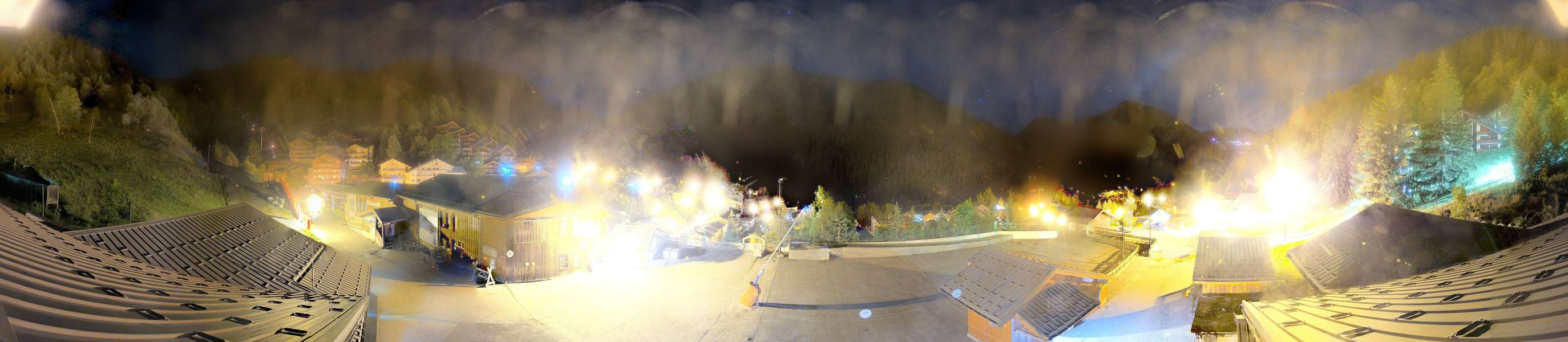 La Plagne Champagny Village snow cam captured at 19 September 2026 at 11:57 pm GMT+2