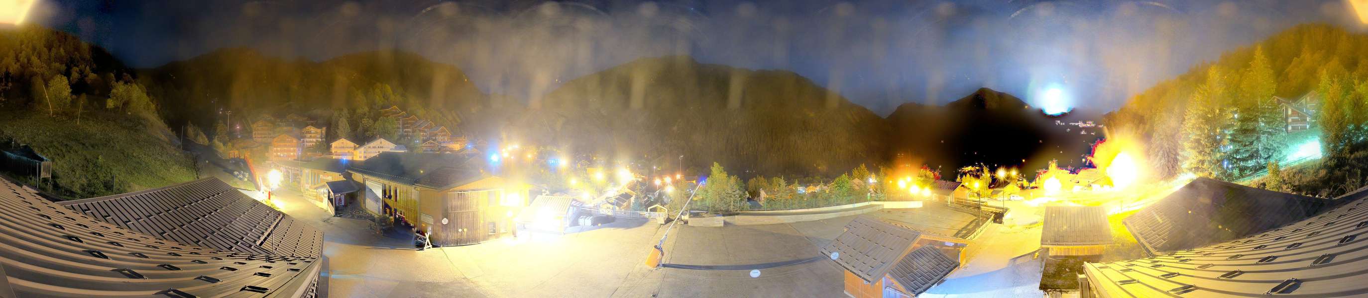 La Plagne Champagny Village snow cam captured at 20 September 2026 at 11:54 pm GMT+2