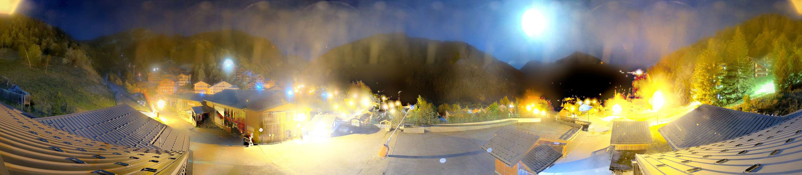 La Plagne Champagny Village snow cam captured at 22 September 2026 at 10:50 pm GMT+2