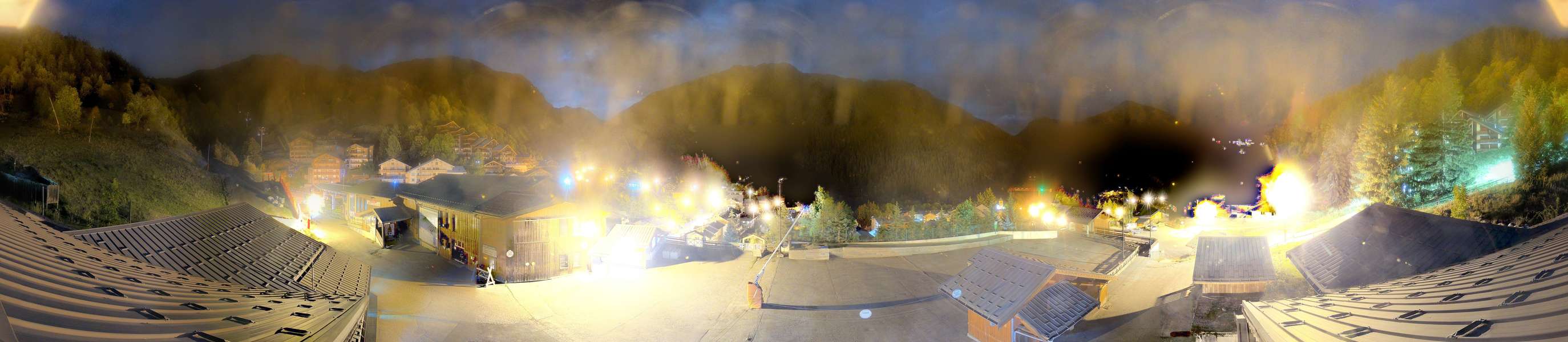 La Plagne Champagny Village snow cam captured at 30 September 2026 at 11:48 pm GMT+2