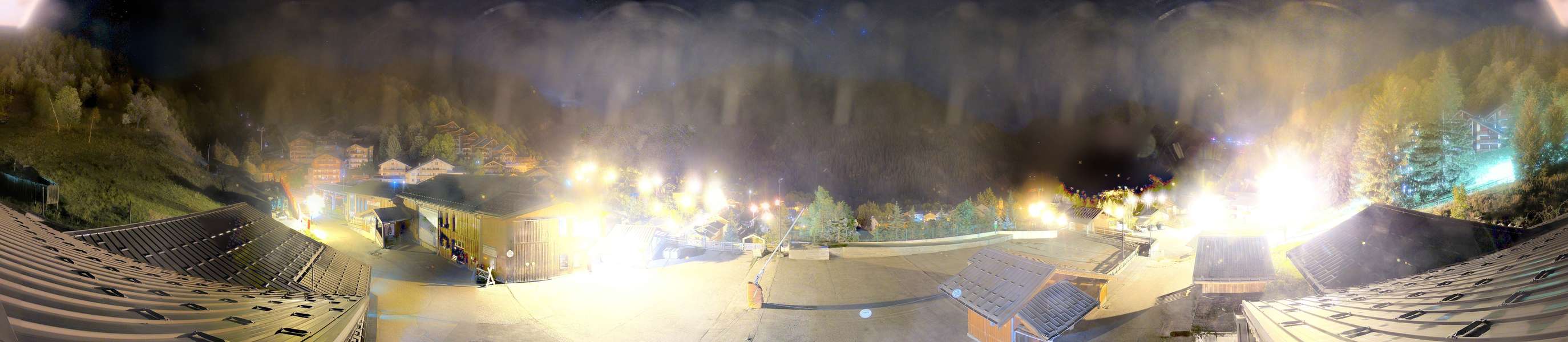 La Plagne Champagny Village snow cam captured at 6 October 2026 at 3:49 am GMT+2