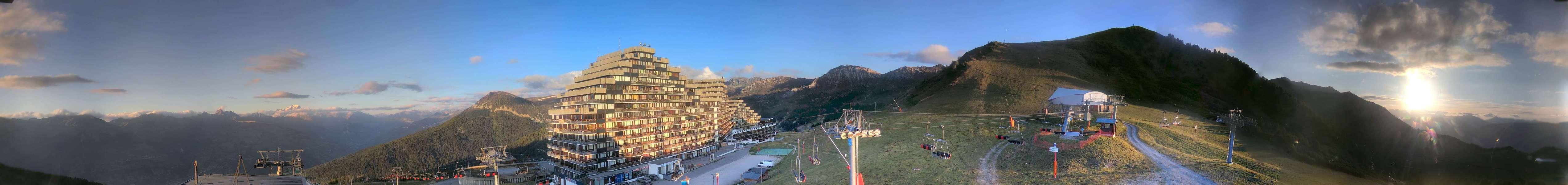 La Plagne Aime 2000 snow cam captured at 18 September 2026 at 7:27 pm GMT+2