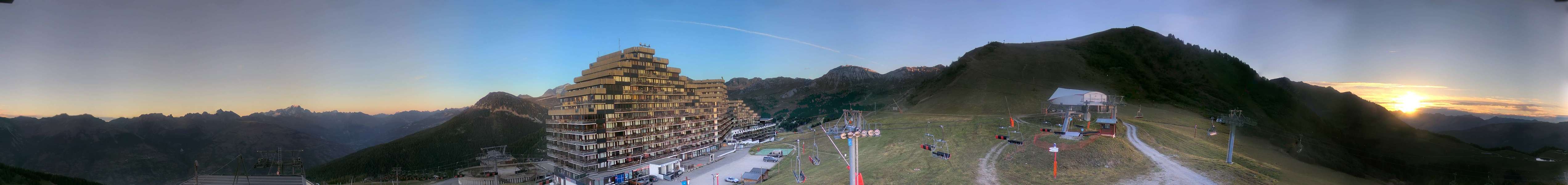 La Plagne Aime 2000 snow cam captured at 27 September 2026 at 7:27 pm GMT+2