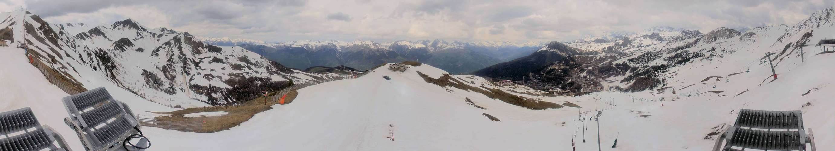 La Plagne Bécoin snow cam captured at 13 September 2026 at 9:09 am GMT+2