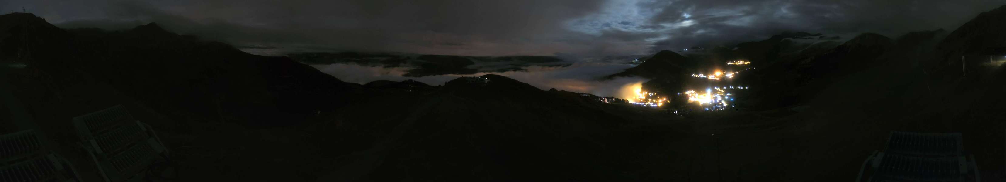 La Plagne Bécoin snow cam captured at 1 October 2026 at 11:31 pm GMT+2
