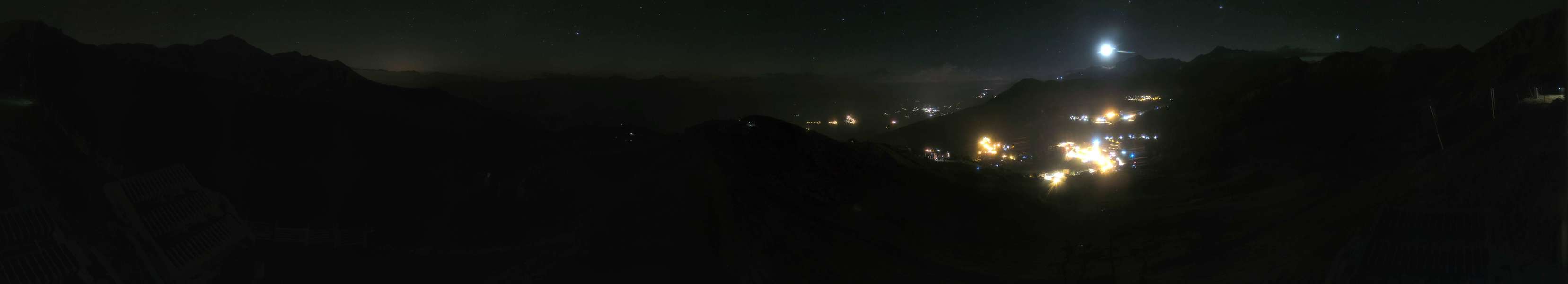 La Plagne Bécoin snow cam captured at 6 October 2026 at 3:39 am GMT+2