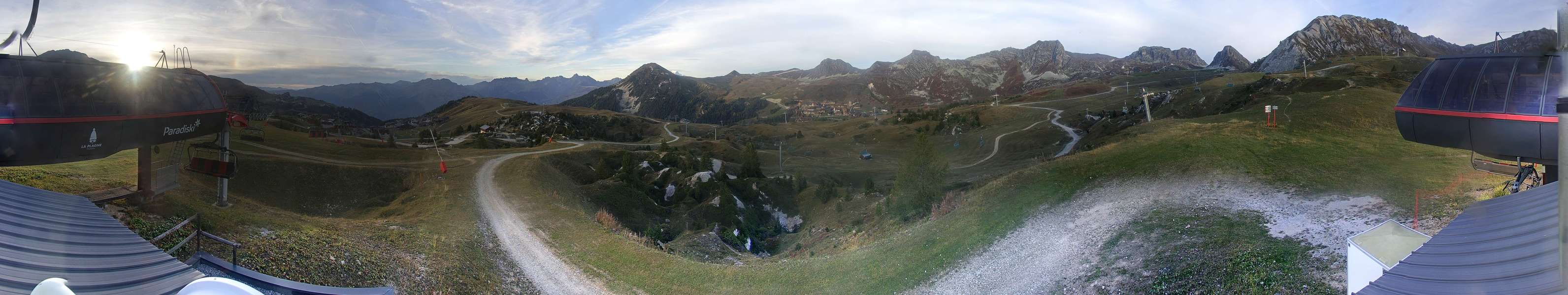 La Plagne Bergerie snow cam captured at 28 September 2026 at 7:10 pm GMT+2