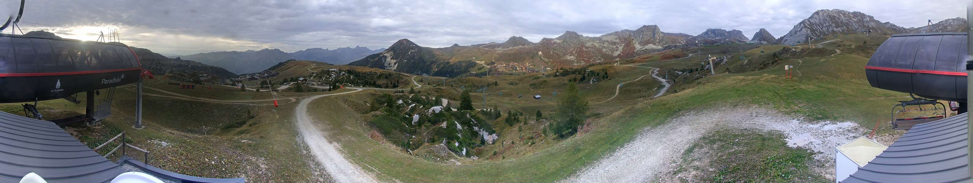 La Plagne Bergerie snow cam captured at 30 September 2026 at 7:02 pm GMT+2