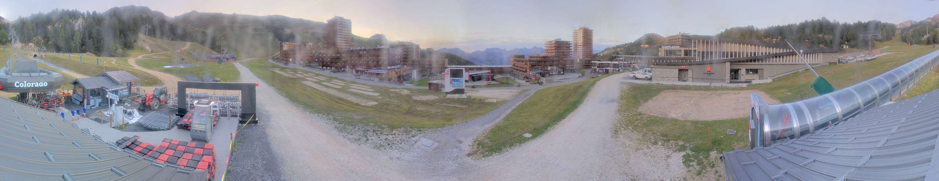 La Plagne Colorado snow cam captured at 20 September 2026 at 7:41 pm GMT+2