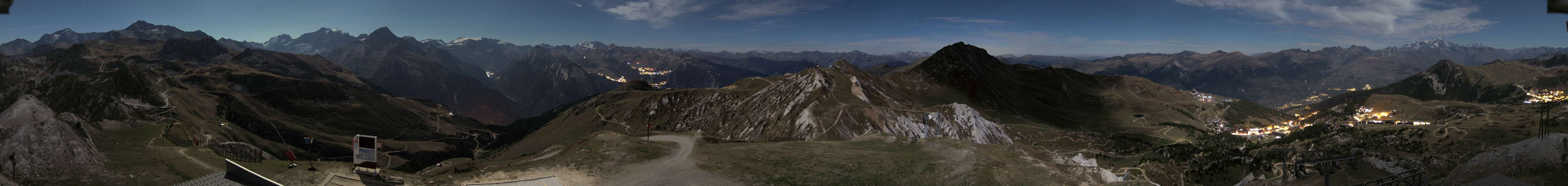 La Plagne Grande Rochette snow cam captured at 27 September 2026 at 11:51 pm GMT+2