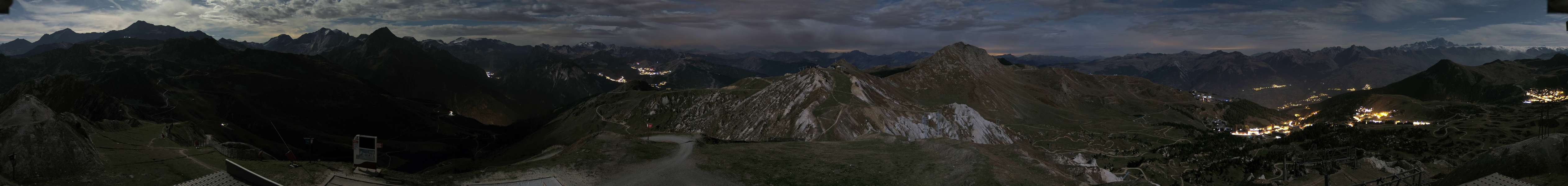 La Plagne Grande Rochette snow cam captured at 29 September 2026 at 11:36 pm GMT+2