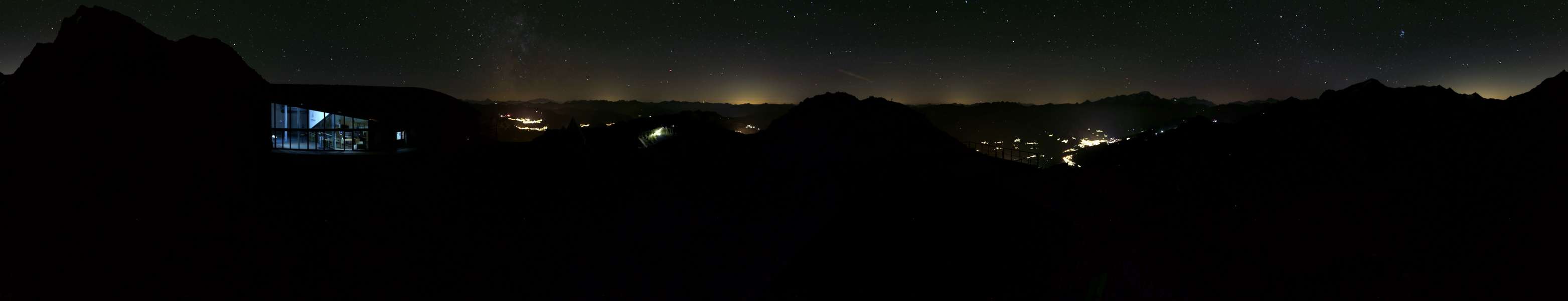 La Plagne Live 3000 snow cam captured at 14 September 2026 at 11:48 pm GMT+2