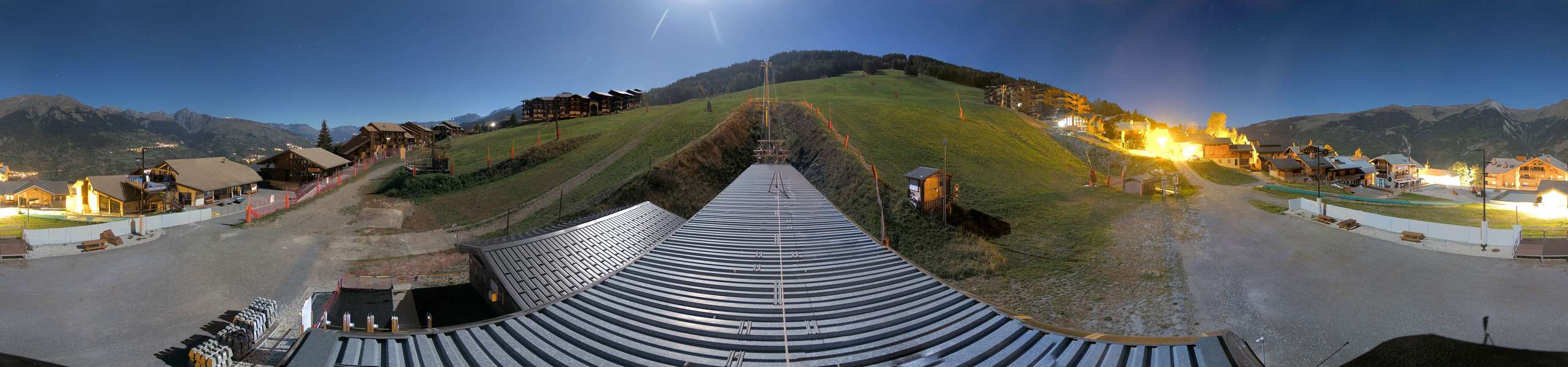 La Plagne Montalbert snow cam captured at 26 September 2026 at 11:42 pm GMT+2