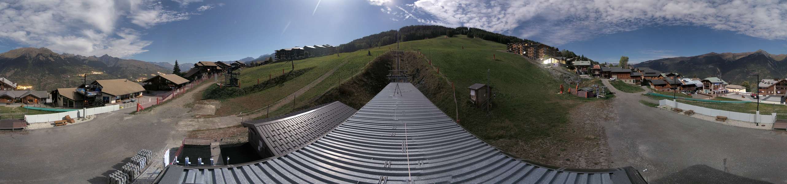 La Plagne Montalbert snow cam captured at 27 September 2026 at 11:51 pm GMT+2