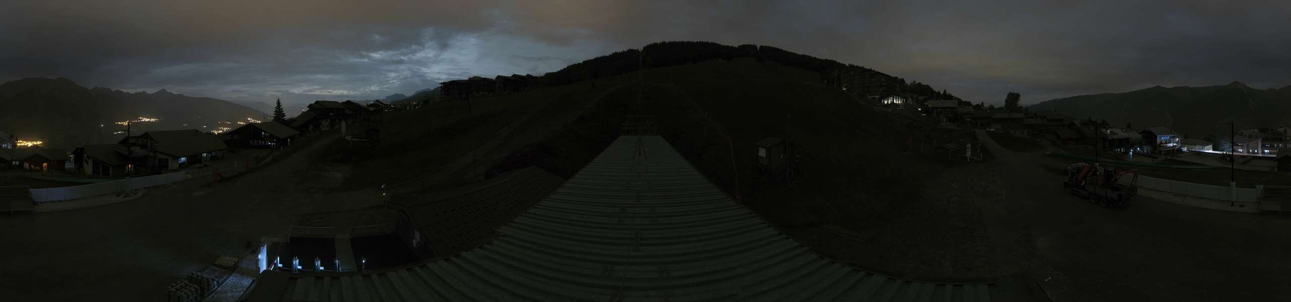 La Plagne Montalbert snow cam captured at 30 September 2026 at 11:42 pm GMT+2