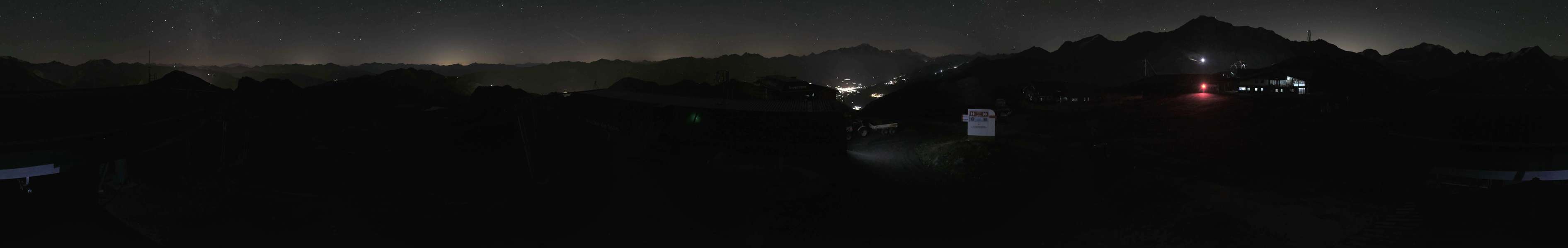 La Plagne Roche de Mio snow cam captured at 14 September 2026 at 11:38 pm GMT+2