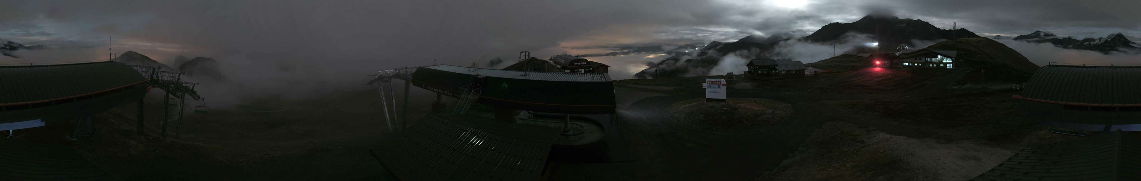 La Plagne Roche de Mio snow cam captured at 1 October 2026 at 11:42 pm GMT+2