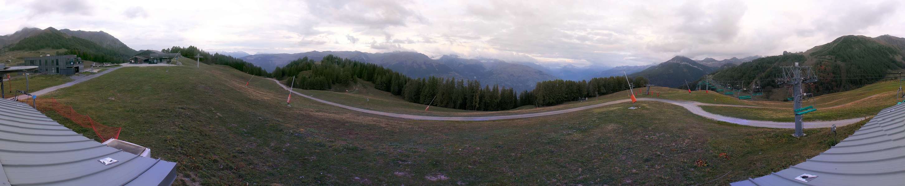 La Plagne Fornelet snow cam captured at 3 October 2026 at 6:57 pm GMT+2