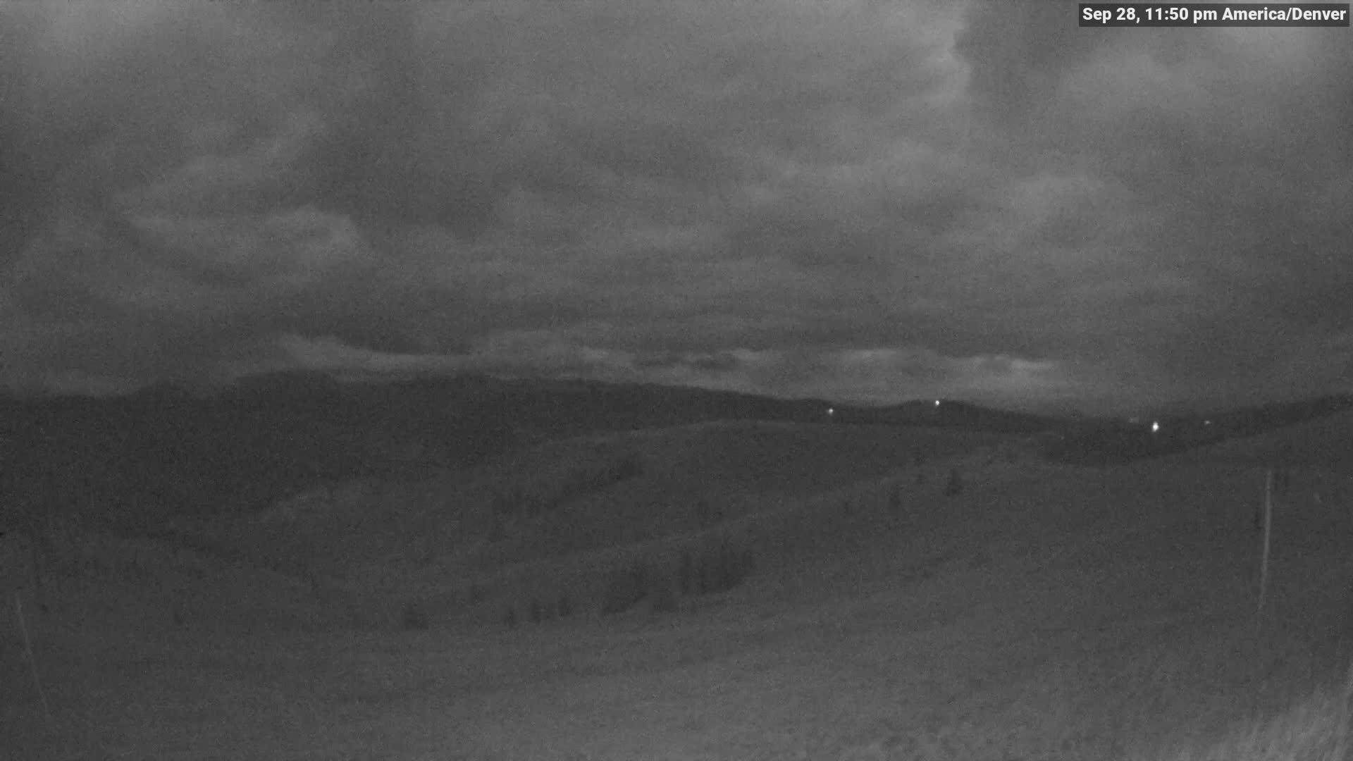 Vail The Back Bowls snow cam captured at 28 September 2026 at 11:51 pm GMT-6