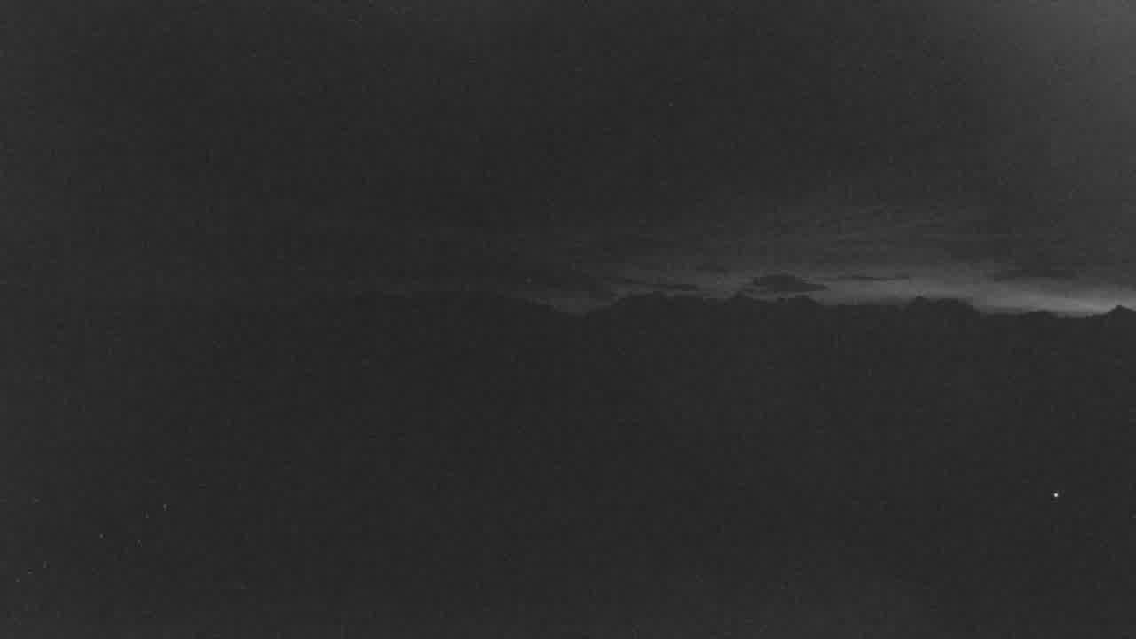 Vail Gore Range snow cam captured at 13 September 2026 at 11:55 pm GMT-6