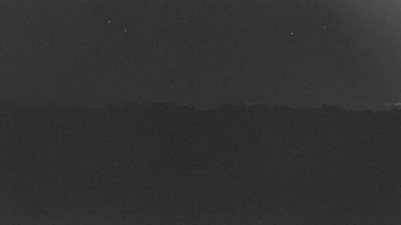 Vail Gore Range snow cam captured at 5 October 2026 at 7:56 pm GMT-6
