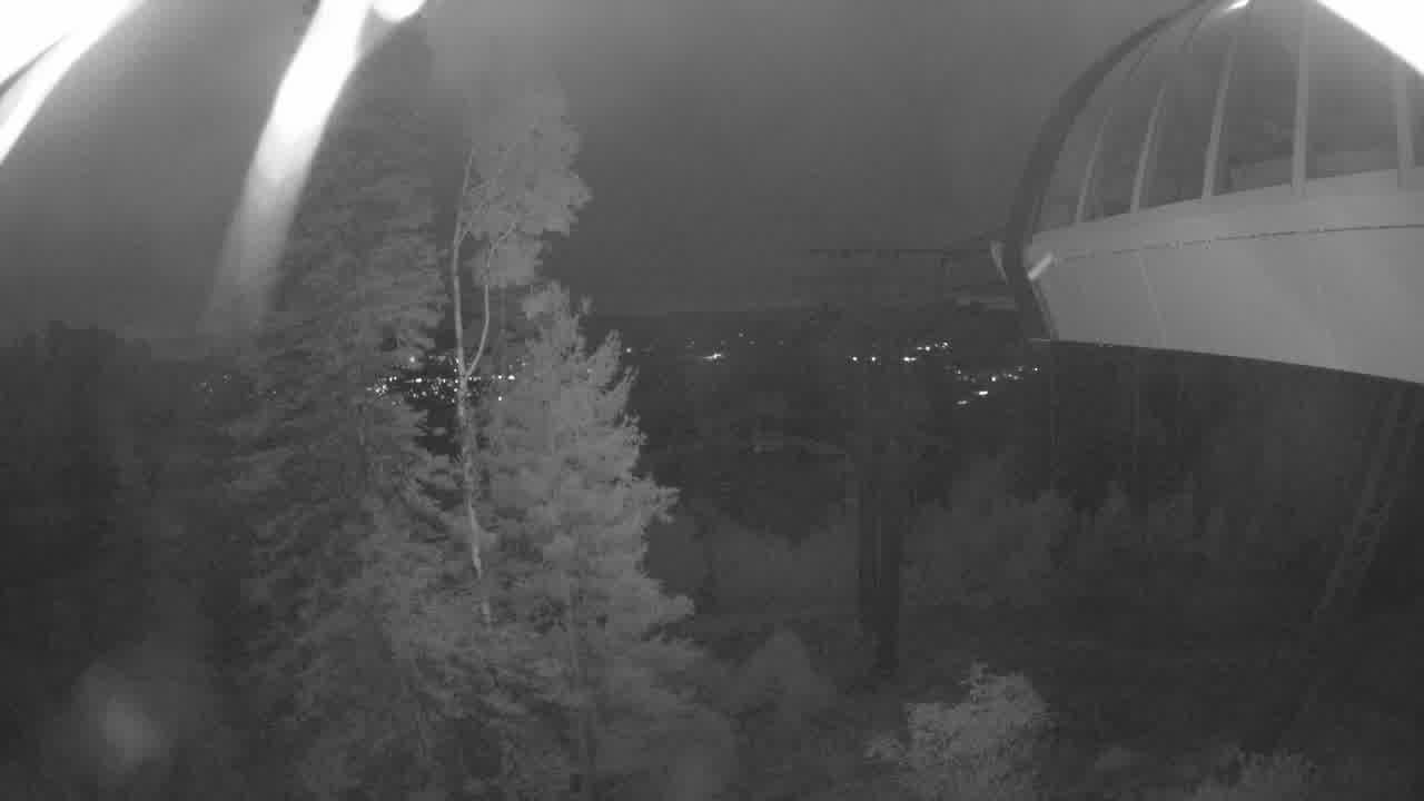 Park City Top of Orange Bubble snow cam captured at 28 September 2026 at 11:59 pm GMT-6