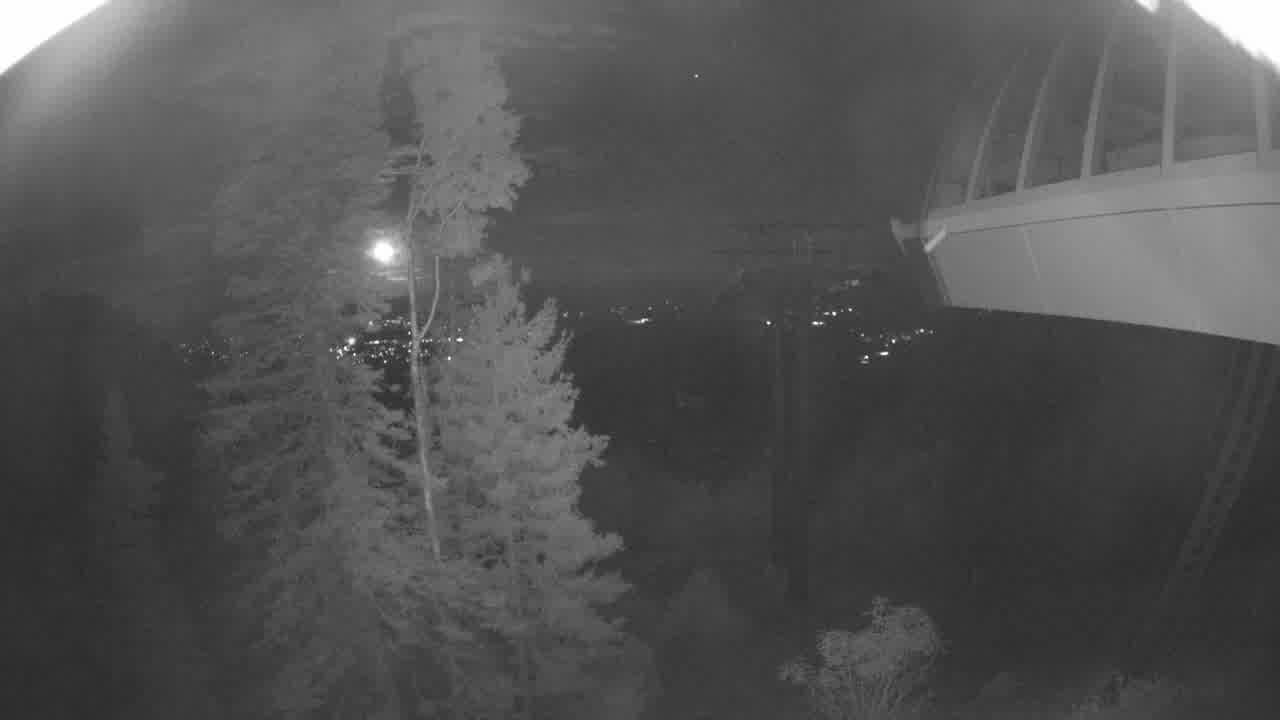 Park City Top of Orange Bubble snow cam captured at 2 October 2026 at 11:50 pm GMT-6
