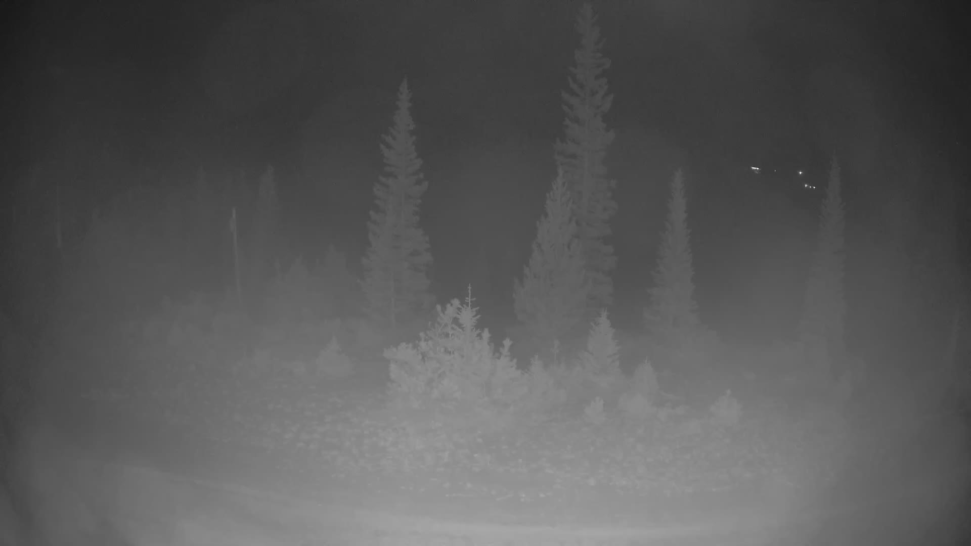 Breckenridge Peak 8 from Peak 9 snow cam captured at 1 October 2026 at 11:58 pm GMT-6