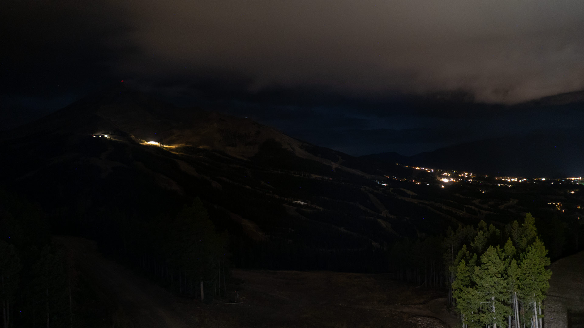 Big Sky Andesite Camera snow cam captured at 18 September 2026 at 11:41 pm GMT-6