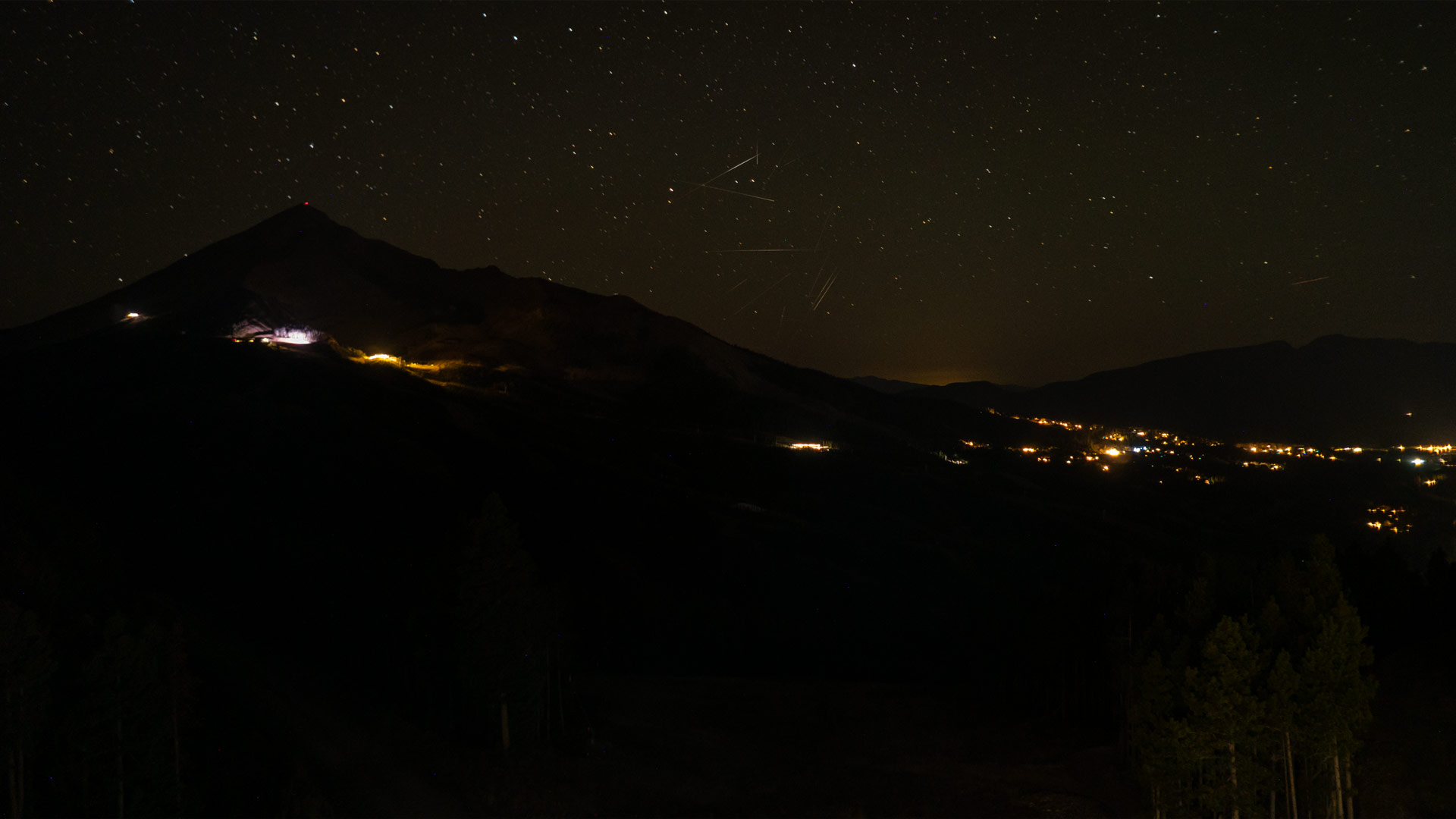 Big Sky Andesite Camera snow cam captured at 2 October 2026 at 10:35 pm GMT-6