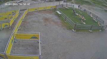Serfaus-Fiss-Ladis Waldbahn Valley Station snow cam captured at 3 October 2026 at 5:09 pm GMT+2
