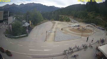 Serfaus-Fiss-Ladis Waldbahn Pump Track snow cam captured at 20 September 2026 at 5:08 pm GMT+2