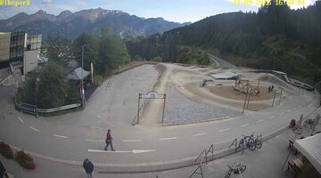 Serfaus-Fiss-Ladis Waldbahn Pump Track snow cam captured at 21 September 2026 at 5:09 pm GMT+2