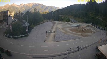 Serfaus-Fiss-Ladis Waldbahn Pump Track snow cam captured at 22 September 2026 at 5:10 pm GMT+2